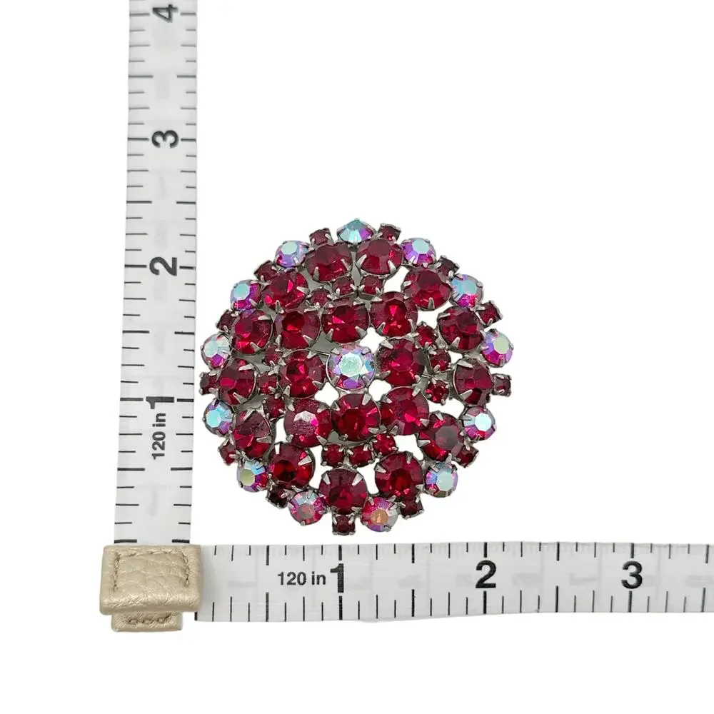 Source Unknown brooch vintage